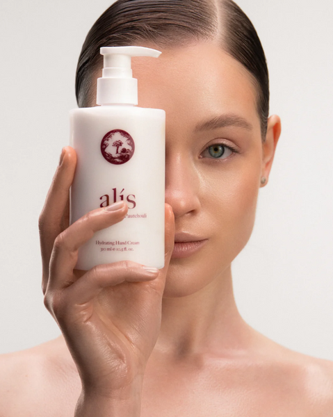 Alis Hydrating Hand Cream Dark Cherry & Pautchouli Зволожувальний крем для рук 310 ml